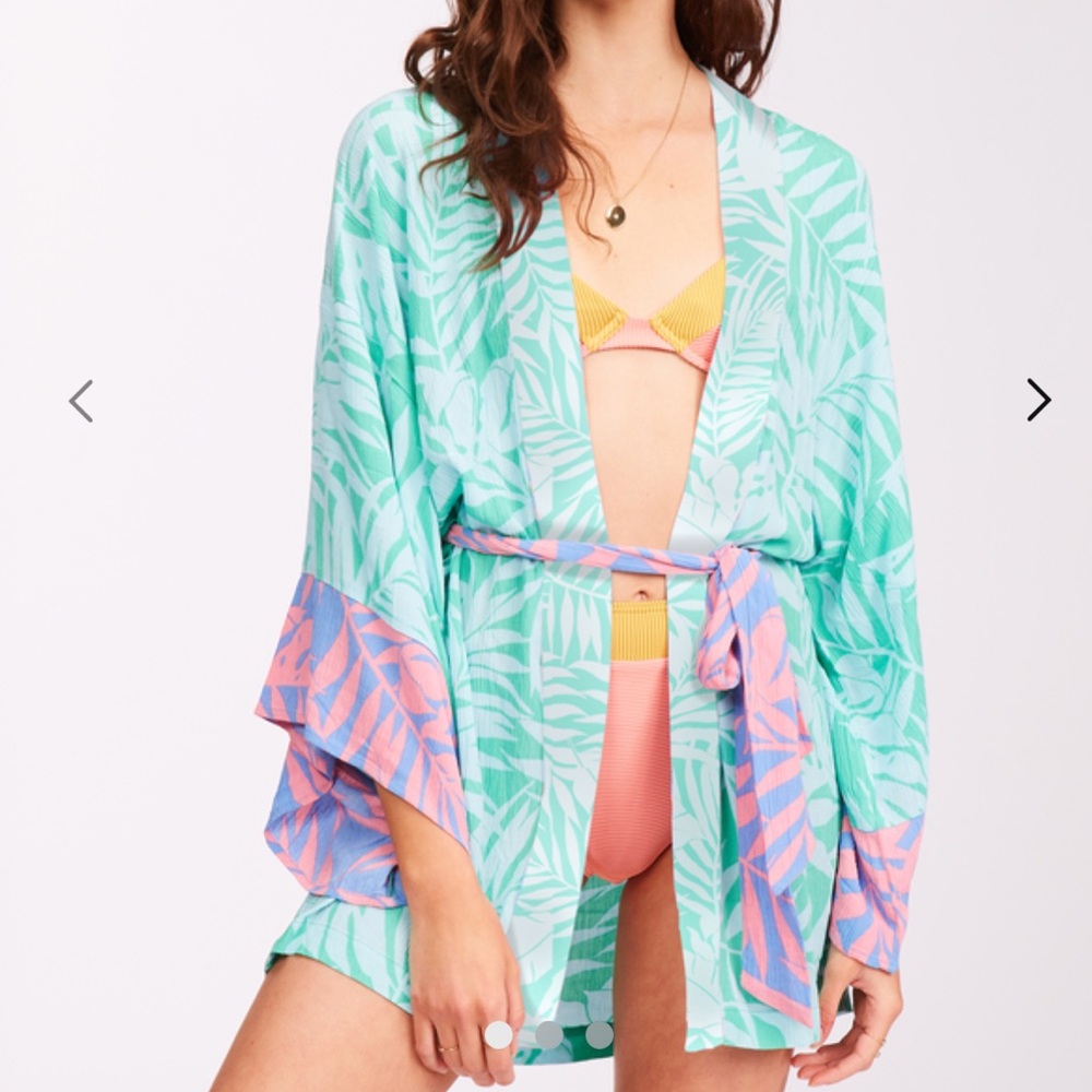 Billabong Loveland Tropical Leaf Print Kimono